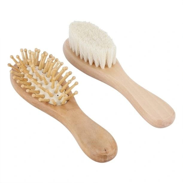 Cepillo y Peine en madera y cerdas naturales