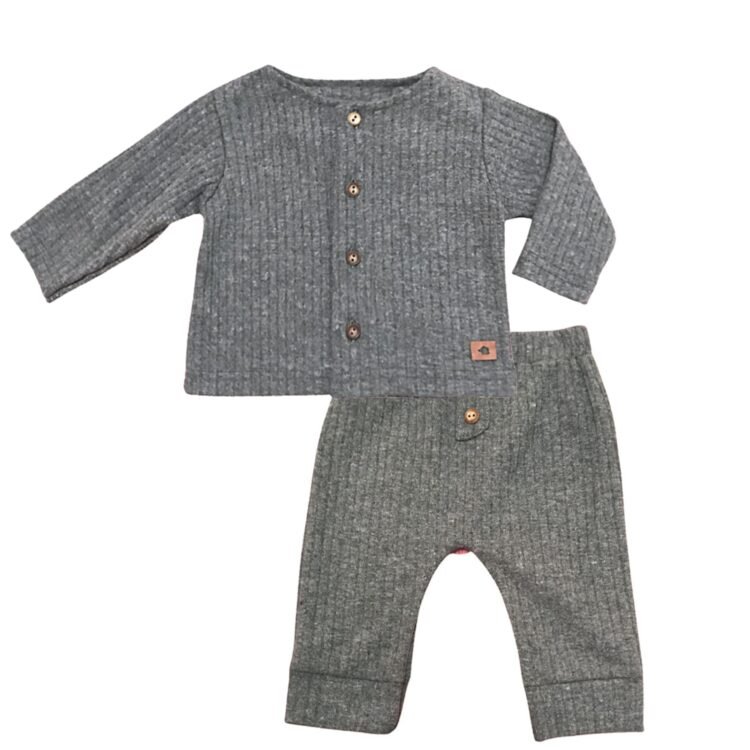 Conjunto dos piezas pantalón y bata