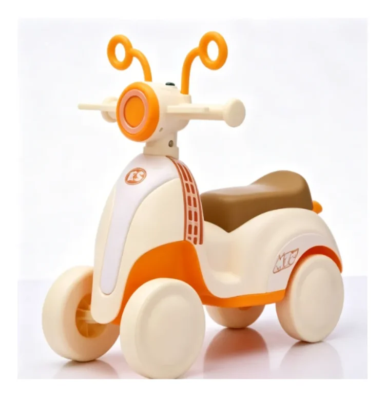Buggy cuatriciclo Scooter con espejos luz y música